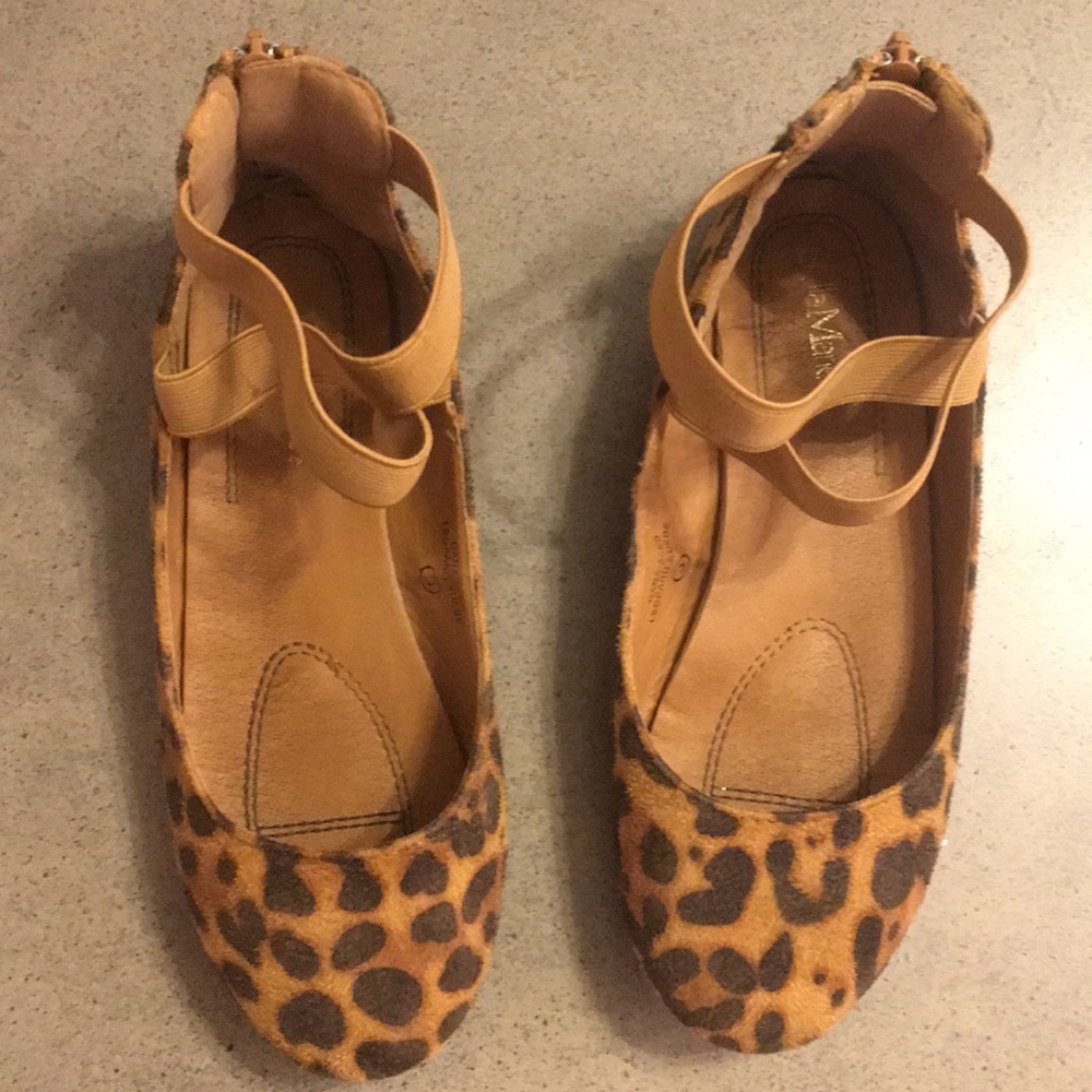 Bella Marie Criss Cross Cheetah Flats